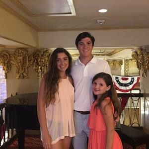 Meet your Posher, Dixie